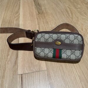 Gucci belt bag